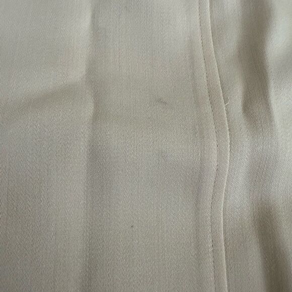 Classiques Entier Cream Wool Pencil Skirt | Size 2P | Made in Japan - Picture 7 of 7